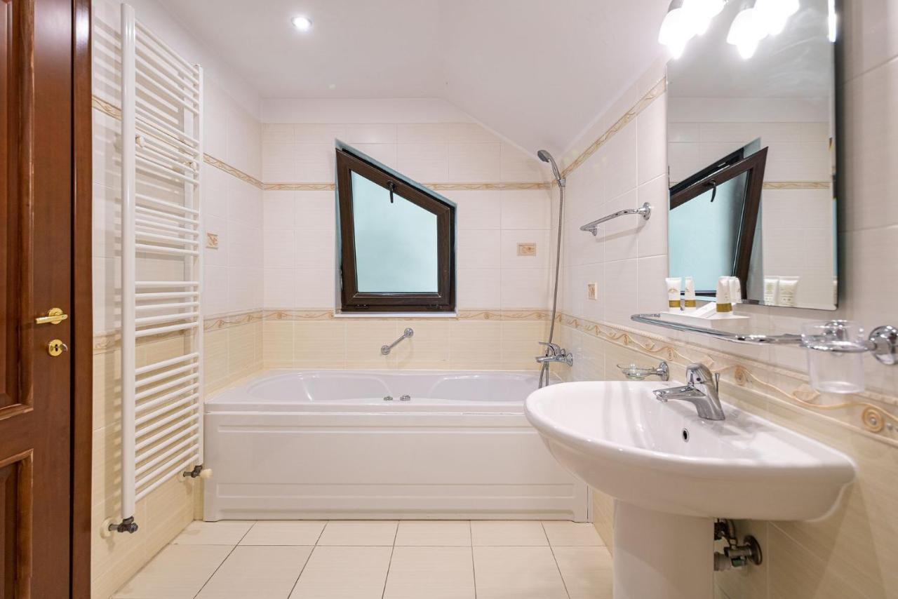 Hotel Regal Sinaia Ngoại thất bức ảnh