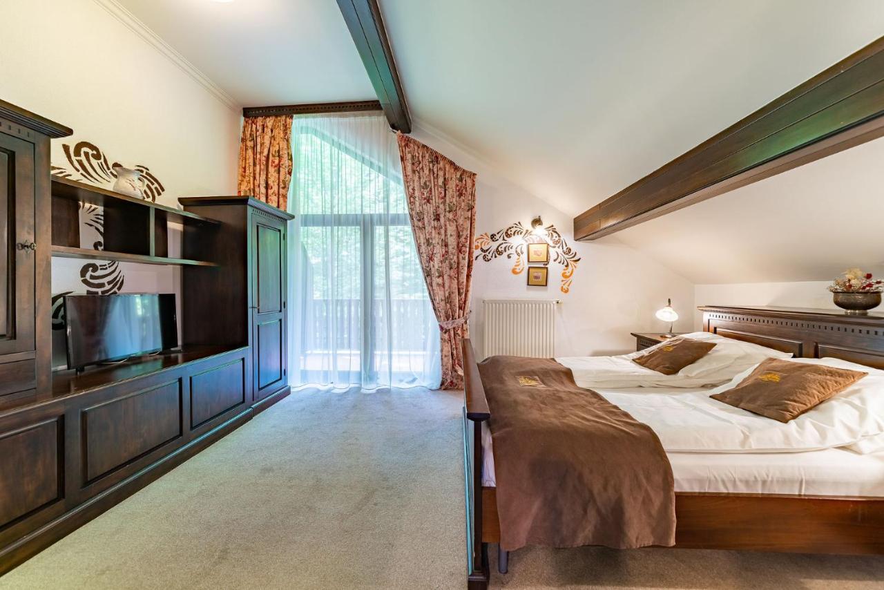 Hotel Regal Sinaia Ngoại thất bức ảnh